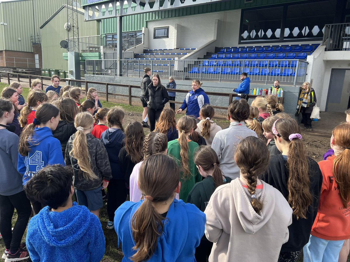 Bellbaxter_hwb's tweet photo. 🔵⚪️ | BB Girls Cluster Rugby

To continue celebrating SRSW, we successfully delivered our first ever P5-P7 Girls Cluster League 🏉🙋‍♀️🏴󠁧󠁢󠁳󠁣󠁴󠁿 event @HoweOfFifeRFC

Clubs 🤝 Schools 🤝 Communities 

#ScottishRugbySchoolsWeek #EveryonesGame #WomenInSport #ScottishRugby @FifeActiveSch https://t.co/SHxBsmrqH5