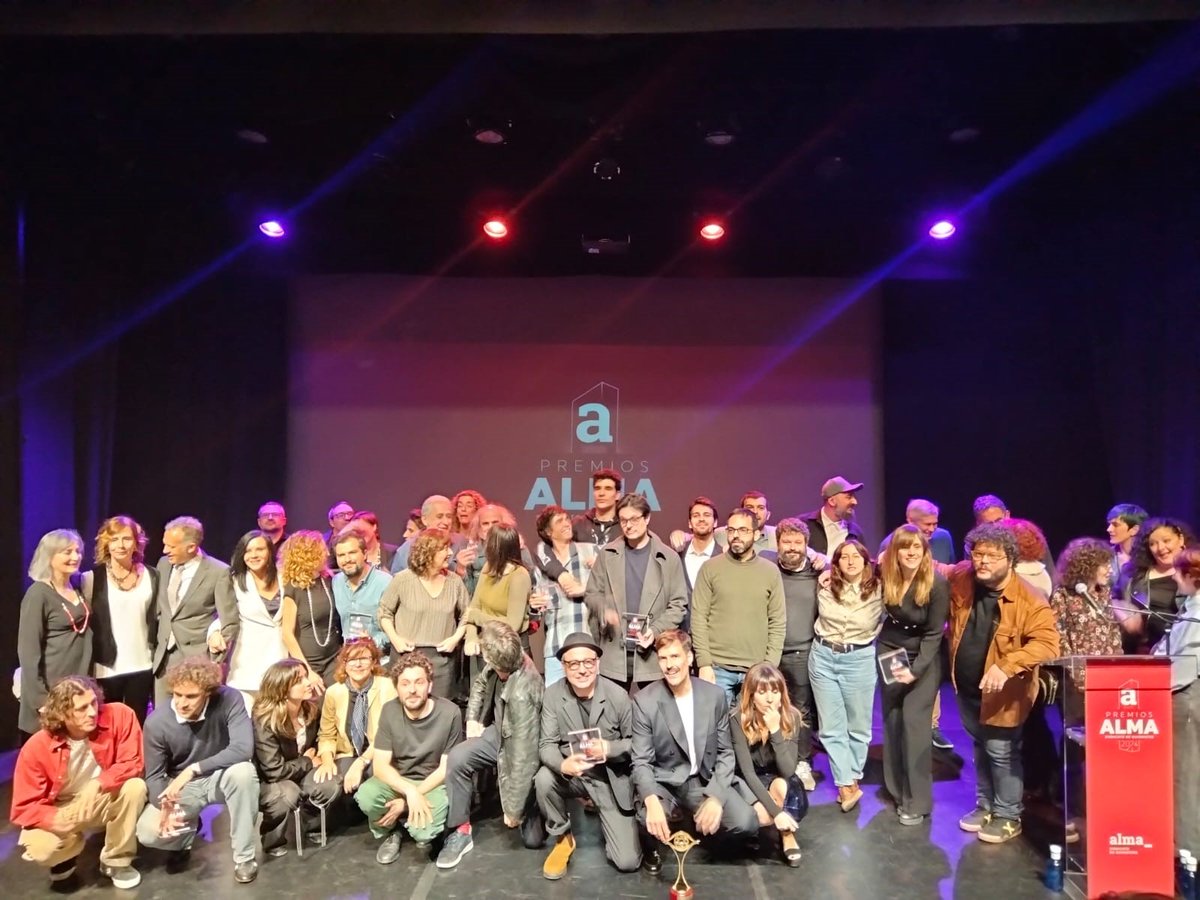 SgaeAudiovisual's tweet image. .@almaguionistas entregó ayer sus premios anuales y #SGAEAudivisual no se perdió la gala. ¡Enhorabuena a nuestras/os socias/os! #PabloBerger #CristinaTrenas #LosJavis #ItziarSanJuan y #OlgaSalvador. 😍Vuestro trabajo enriquece al sector audiovisual.