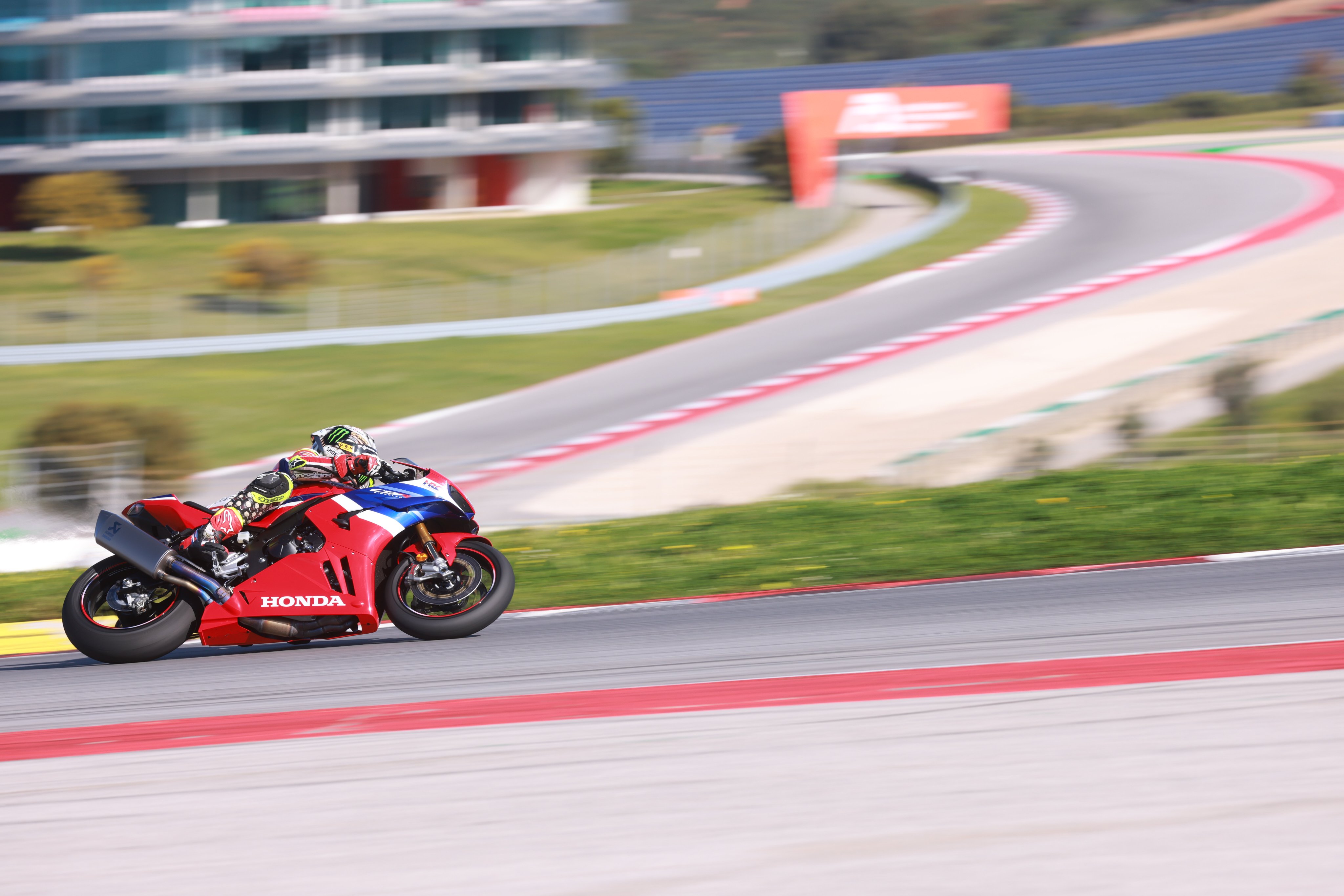 Honda on sale ki superbike