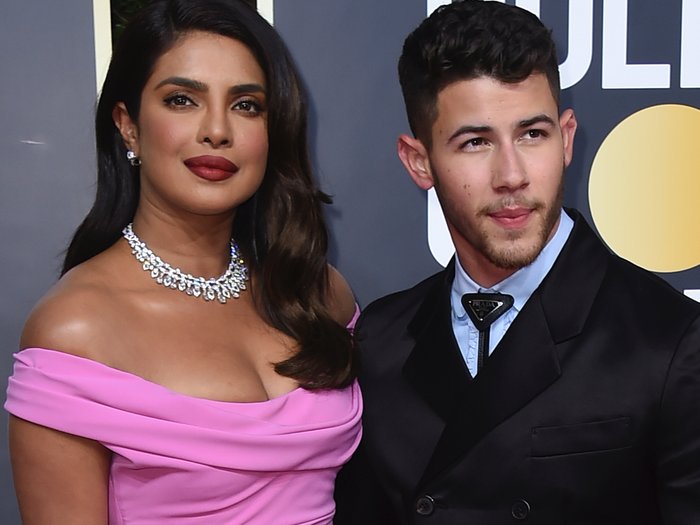 Priyanka And Nick Jonas Visit India’s Controversial Ram Mandir

India's controversial Ram Mandir is built upon the site of the demolished Babri Mosque. Power couple Priyanka and Nick Jonas paid a visit to Mandir in support of the Modi Government.

Source :- #dailymusicroll