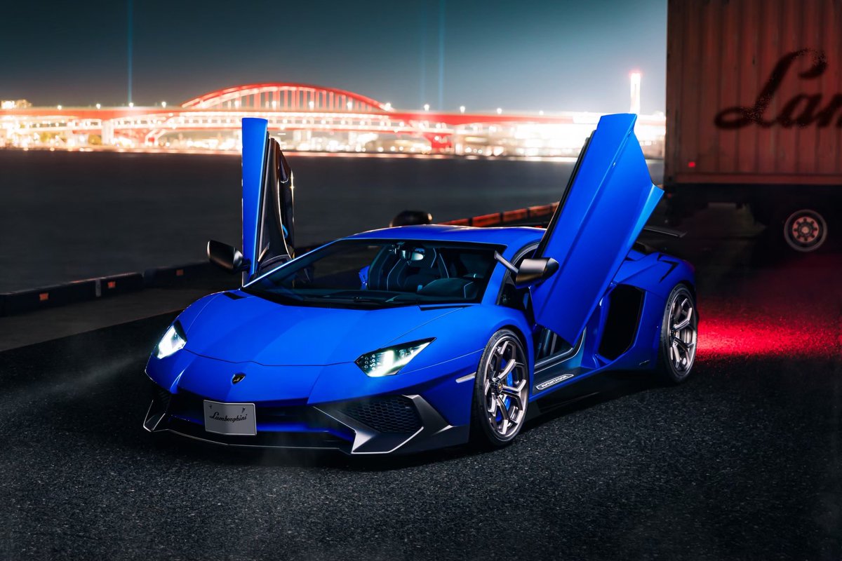 kohei_f1129's tweet photo. 撮影させていただきました📸

#AventadoorSV
#GT2RS
#488Pista https://t.co/RepDtwoijQ