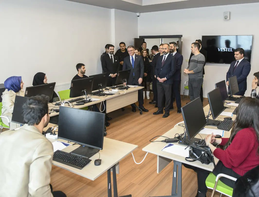 İnnovan Girişimcilik Uygulama ve Araştırma Merkezi tweet media