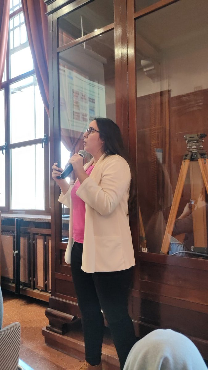 Finalizamos la sesión 2 con la presentación de Virginia Muelas-Ramos investigadora de <a href="/MontesUPM/">ETSI de Montes, Forestal y del Medio Natural</a> y que presenta: "Análisis de la eficiencia del tratamiento de aguas pluviales captadas mediante sistemas urbanos de drenaje sostenible"

#SeminariosUPMWaterCanalIsabelII #SomosUPM