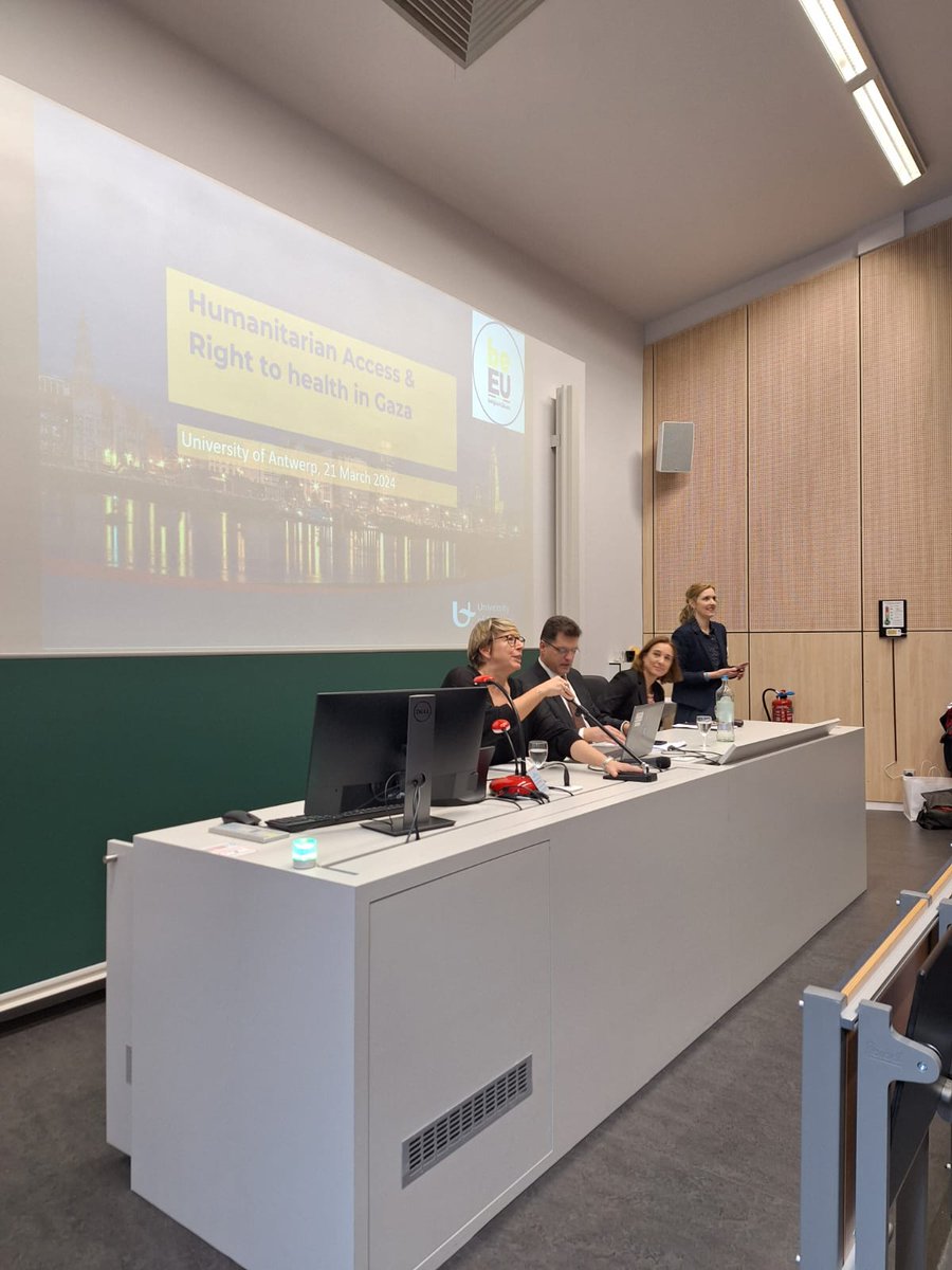 Very important, engaging and emotional discussions on humanitarian access & right to health in Gaza taking place today @UAntwerpen between @carogennez @JanezLenarcic Marta Lorenzo Rodriguez @UNRWA & our students. Thanks for organizing @Cvandeheyning #CeasefireNOW