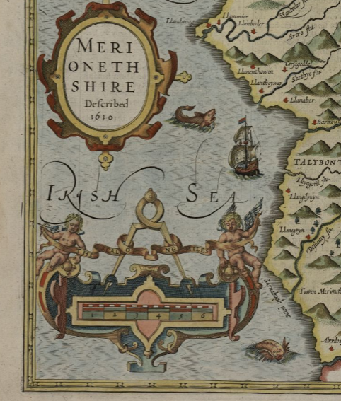 Teitl y map hwn a gedwir gan @ArchifauLLGC yw 'Meirionnyddshire described 1610', a grëwyd gan y cartograffydd John Speed. Tybed a oedd dysgu sut i dynnu lluniau o angenfilod mytholegol yn rhan o'i hyfforddiant cartograffydd! #ChwedlauArchifau #Archive30