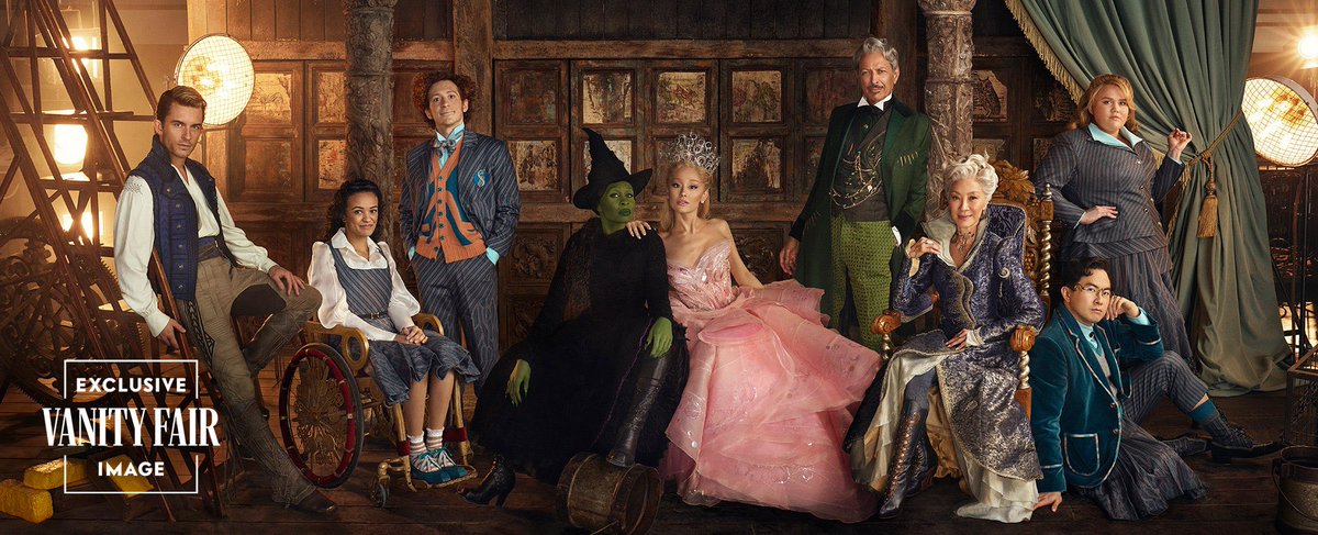 Jonathan Bailey, Marissa Bode, Ethan Slater, Cynthia Erivo, Ariana Grande, Jeff Goldblum, Michelle Yeoh, Bowen Yang and Bronwyn Janes in ‘WICKED.’

(vanityfair.com/hollywood/insi…)