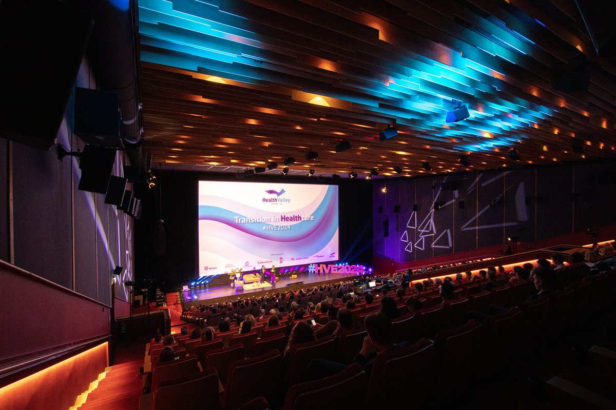Het Health Valley Event 2024 is vandaag van start gegaan! En zijn volledig schuldig aan de inrichting en visuele communicatie. Later meer beeld hiervan op reynhard.nl

#HVE2024 #Health #healthcare #nijmegen #Marketing #events