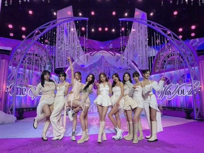 ri_____sato's tweet photo. 活動お疲れ様TWICEちゃん!!!💖
7月ワルツ楽しみ✨️
#TWICE #ONESPARC #TWICE好きさんと繋がりたい https://t.co/M9E4i6ewVj