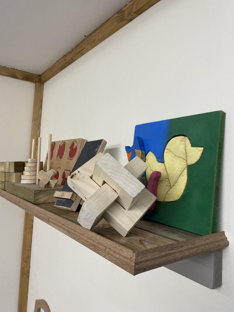 Great work from Year 11 in the latest Construction project. Patience and imagination have been excellent. We even made the shelf! <a href="/aylshamhigh/">Aylsham High</a> @AHS_Nurture <a href="/AHSConstructio1/">AHS_Construction</a>