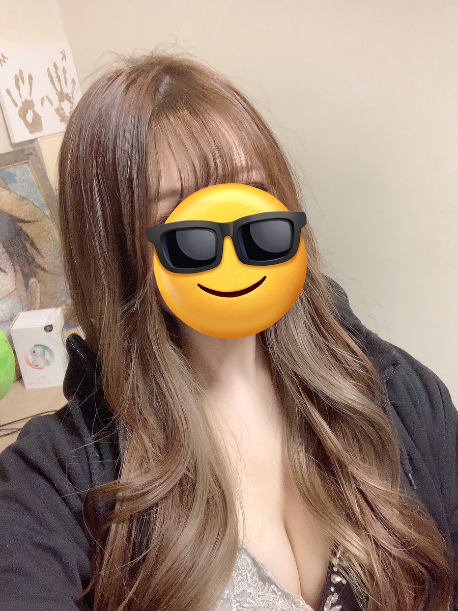 薄億年ぶりの前髪

流せるよーに2wayにしてもろてぃん