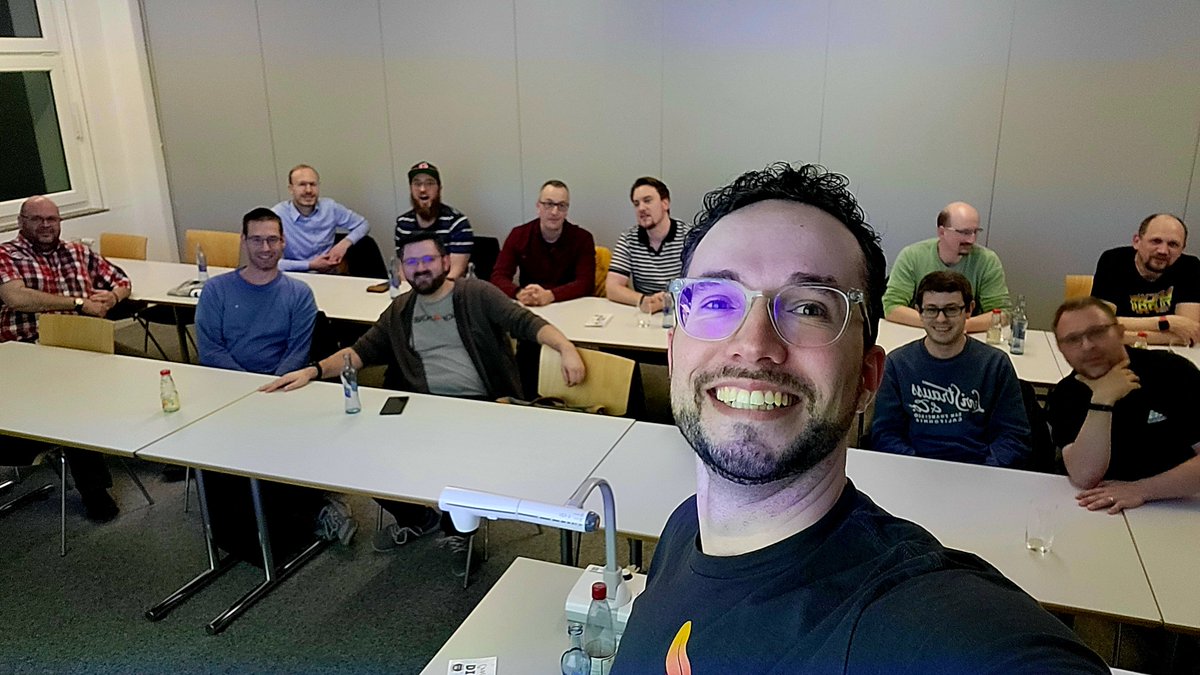 'How to start with Java in 2024?' was the topic at yesterday's JUG Oberpfalz meetup. We had people from the C#, Ruby, and JavaScript communities as guests. Everybody was amazed at how much Java has changed in recent years. It was never easier to start the Java journey!