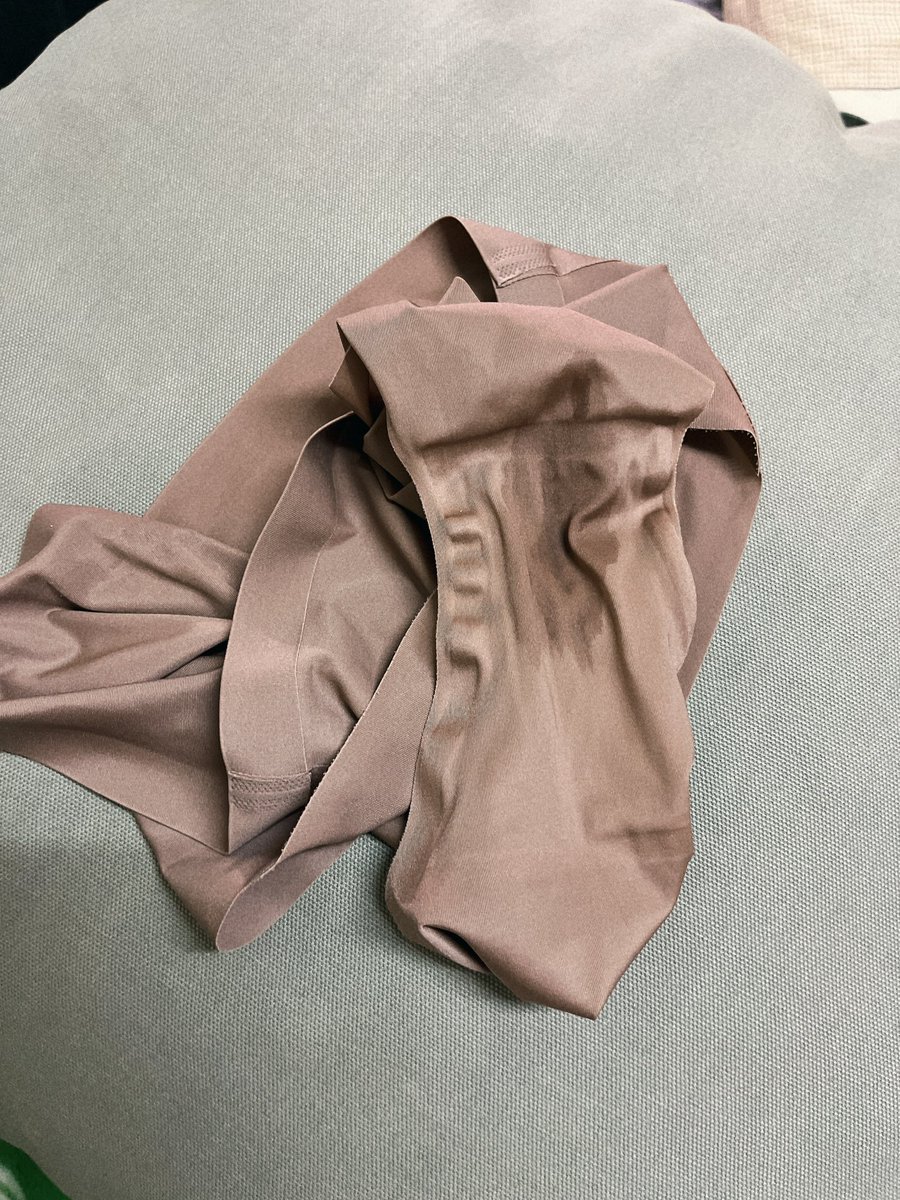 rita598563's tweet photo. 看欸片
看到整個咪咪冒冒🥵 https://t.co/UzrzRRcewT