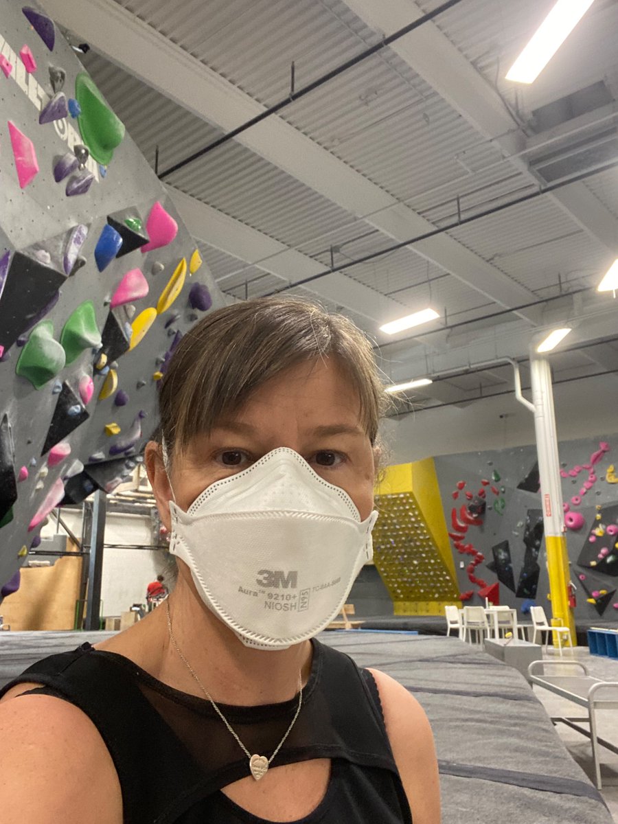 gazoo32's tweet image. #maskedandrelaxed