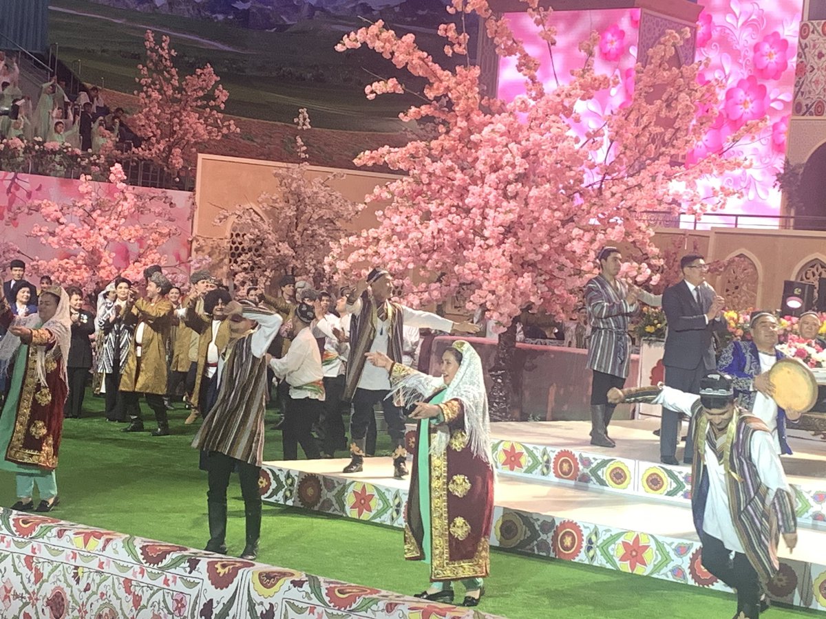 Navro’z ayyomi muborak bo’lsin, beautiful 🇺🇿!As UNFPA, we celebrate the rich cultural diversity&unity Navruz represents. Wishing prosperity & flourishing to 🇺🇿! May the spirit of spring be in the heart of everyone. 🌷@president_uz @OSenati @TNarbaeva @uzbekmfa @GOVuz @AmbLapasov