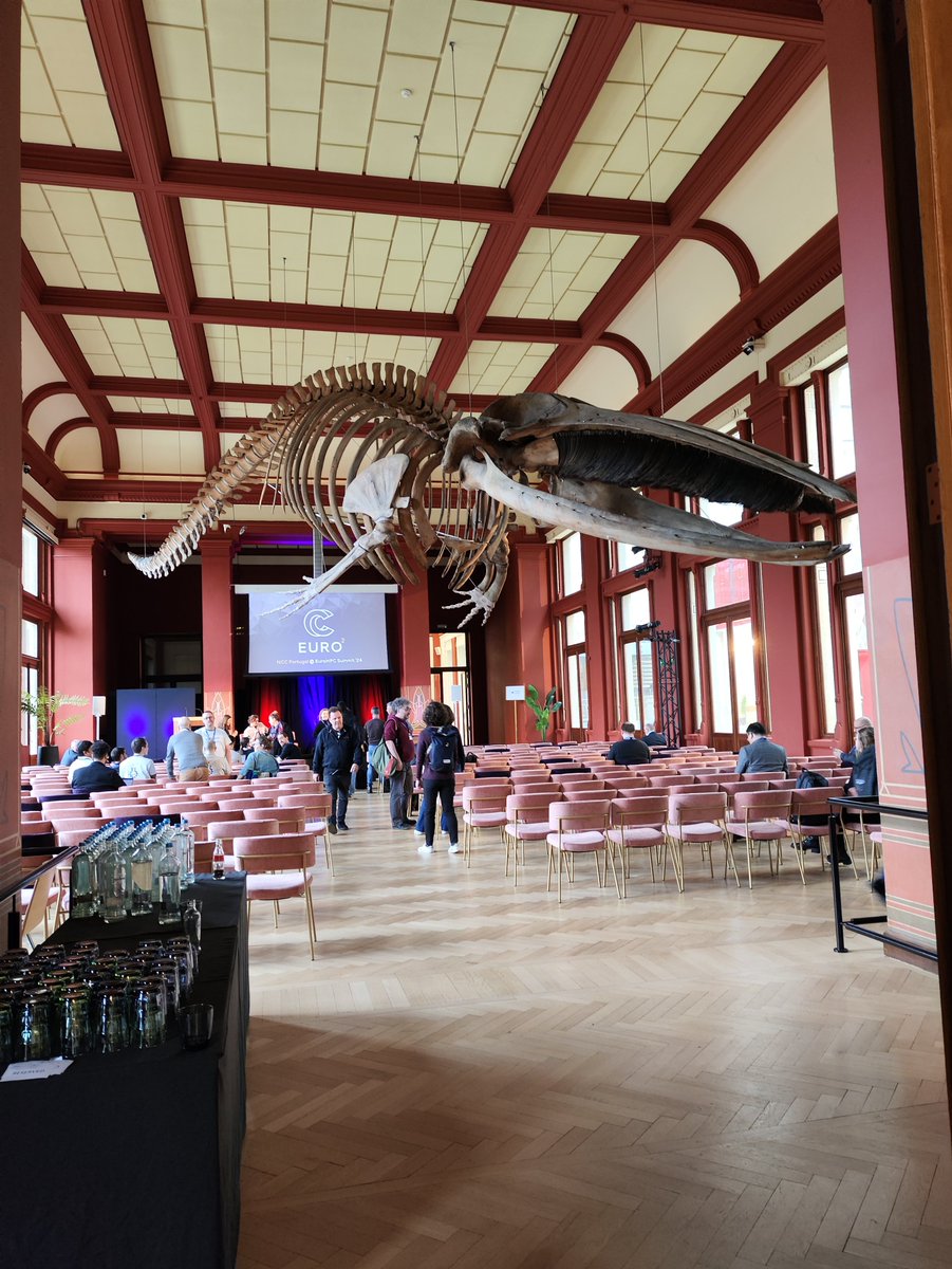 🐘 At the Darwin room @aroomwithaZOO, ready for the #NCCs and #CoEs workshop where @__macosta__  @BSC_CNS will present #ESiWACE3 and our success cases.

Come to hear him!!! 🤩

#EuroHPCsummit2024  @EuroHPC_JU @EU_Commission #HPC #hpc2024