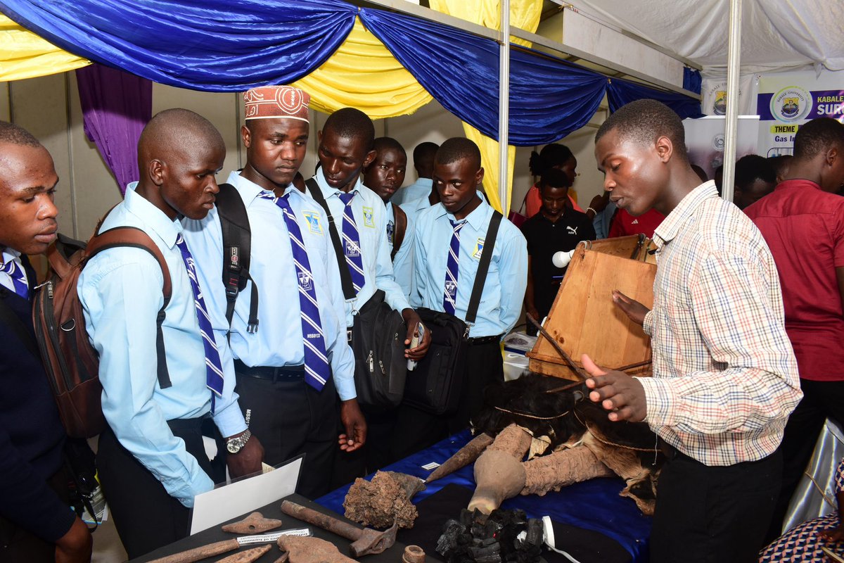 kabuniversity's tweet photo. The Hon Deputy Prime Minister of East African Affairs, Rt Hon Rebecca Kadaga, who graced the occasion as the chief guest.
#StudyAtKAB https://t.co/aVc5NKUuHB
