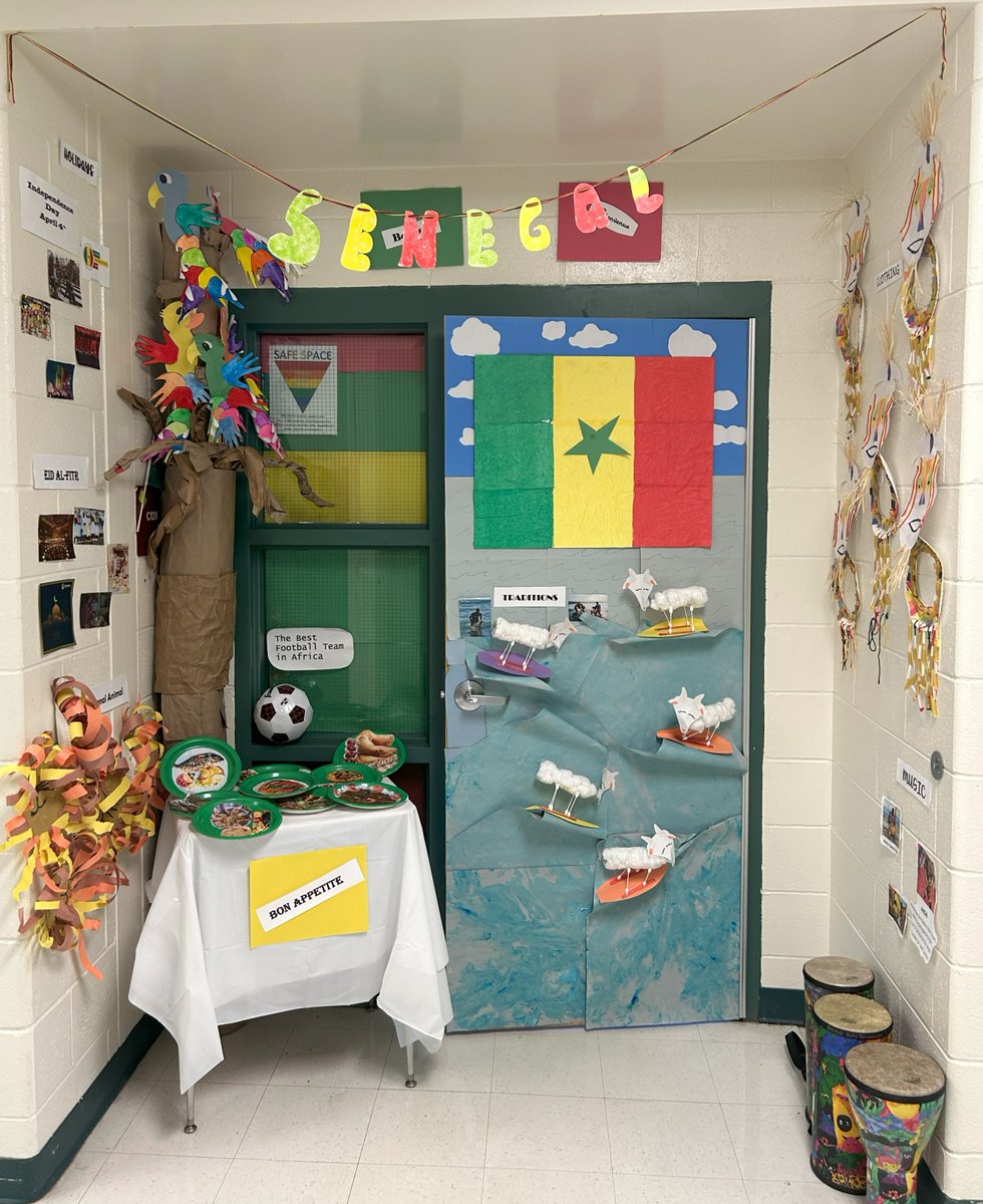 WestChesterASD's tweet image. Stetson recently celebrated #WorldLanguageWeek! This year&apos;s theme was &quot;Learn A Language, Share A Culture, Change the World.&quot; 

The hallways &amp;amp; classrooms were decorated from top to bottom and an International Pot Luck Dinner was a great way to end this fun week! 🗺️  #WCASDWay