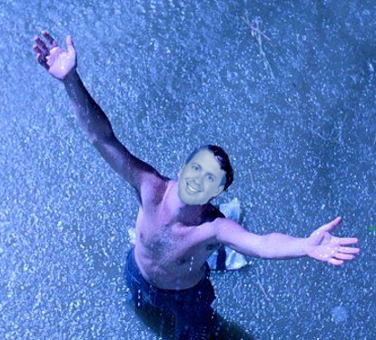 MayhemMyrtle's tweet photo. 3 Days to Go!  Marky washing away all the sins from the previous night as he prepares for the day's match https://t.co/0Lw6yCH1sV
