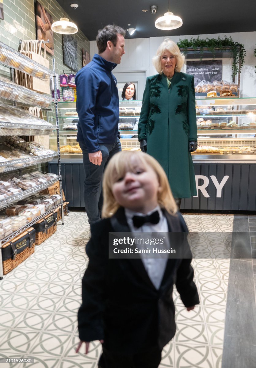 Fabulous pictures from @samhussein, who joined Queen Camilla and one year old Fitz William Salmon - Corrie at Knotts bakery in Belfast. 📸 Samir Hussein // WireImage