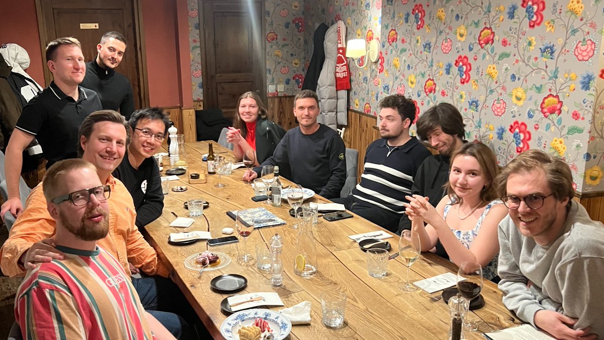 A Tallinn meet up for dinner with the best team in #Web3 data! 🍽