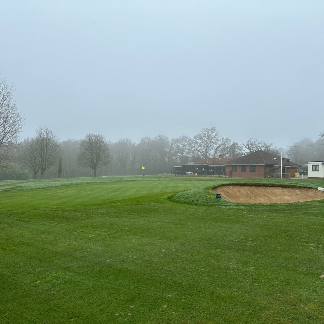 AltonGolf's tweet photo. Course prepared and ready to go, Book your tee time this Friday with 9 holes for just £18 by calling us on 01420 82724. https://t.co/pvlTZRejUx