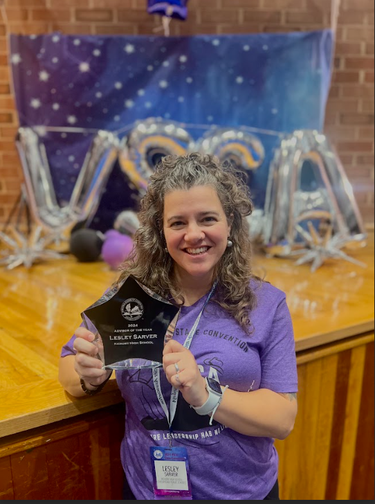 Congratulations to Lesley Sarver from Hickory High who was recently named the Virginia Student Councils Association Adviser of the Year! 🏆 As SCA Adviser for the Hawks, Mrs. Sarver is a trailblazer in the field of student activities and student leadership. 🦅🎉#CPSCelebrates