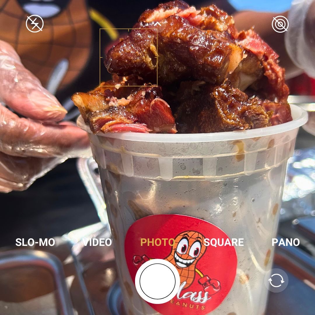 Don't we ALL miss this beautiful picture? Get them out of the ground already. 😫🥜❤️

#badasstallypeanuts #badasstallyhappymeals #hotboiledpeanuts #foodlovers #oxtail #neckbones #tallahassee #tallahasseefoodies #famu #famualumni1887 #fsu #fsualumni #tcc