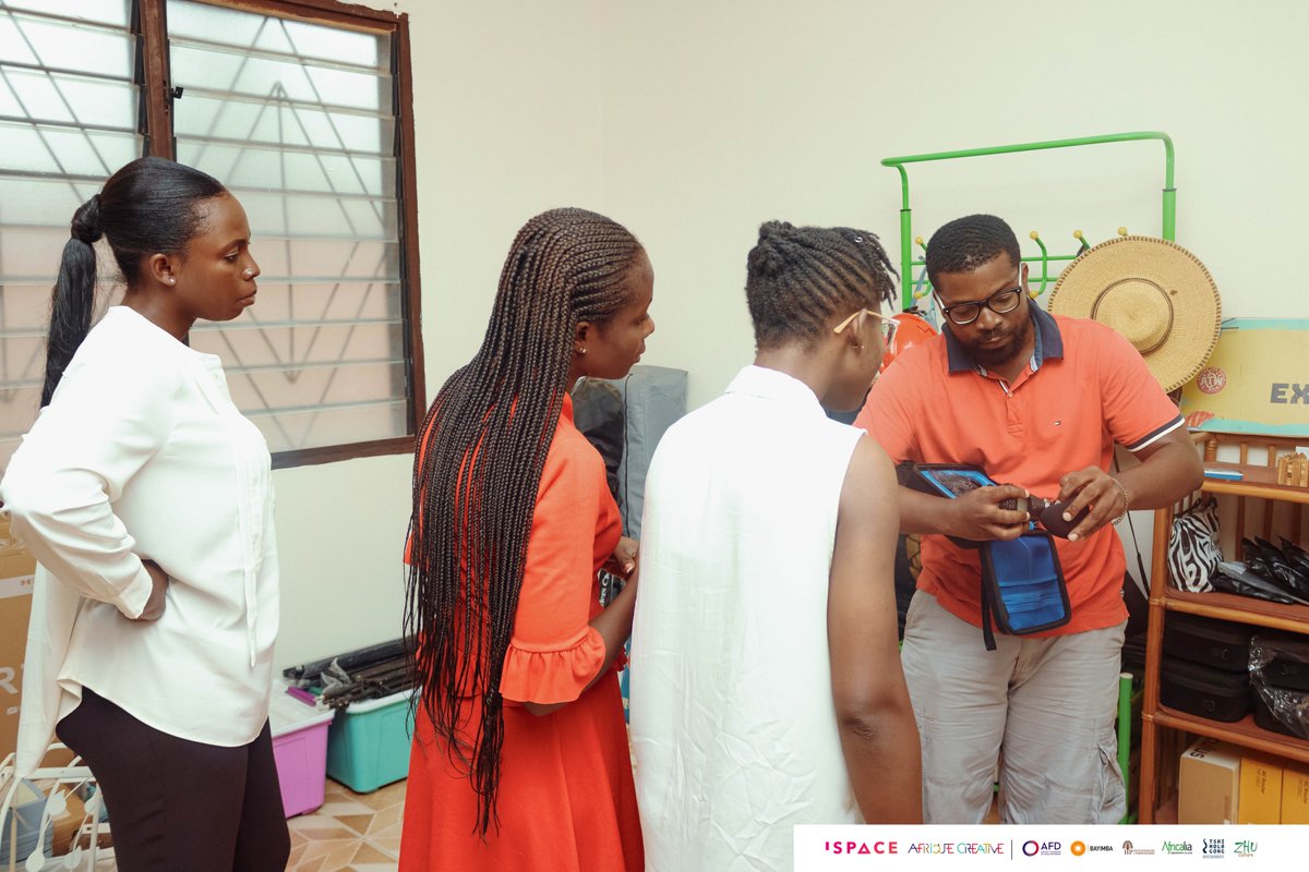 iSpaceGh's tweet photo. Both teams receive guidance on implementing and improving systems for scaling their businesses. This session focused on strategising their growth journeys.

We're excited to see this program's impact on our participating startups.

#capacitybuilding #afriquecreative #accelerator https://t.co/UlyPaLNQQm