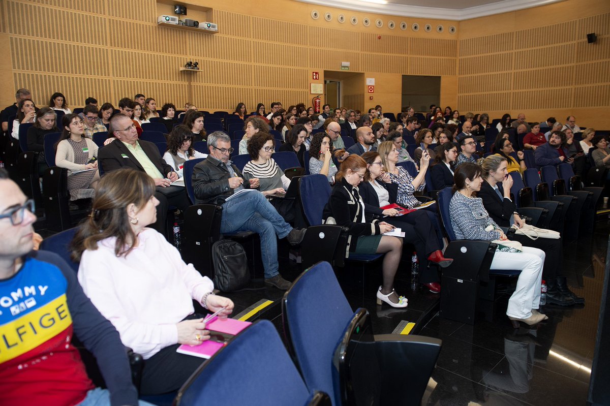 📣Presentación en @AECID_es de nuestras convocatorias 2️⃣0️⃣2️⃣4️⃣: 🔴Proyectos de cooperación, con apuesta por EpD, programa democracia 🟢Acciones humanitarias, con reserva para Palestina 🟡Acciones de innovación, con línea de conocimiento en 7 áreas prioritarias @CooperacionESP