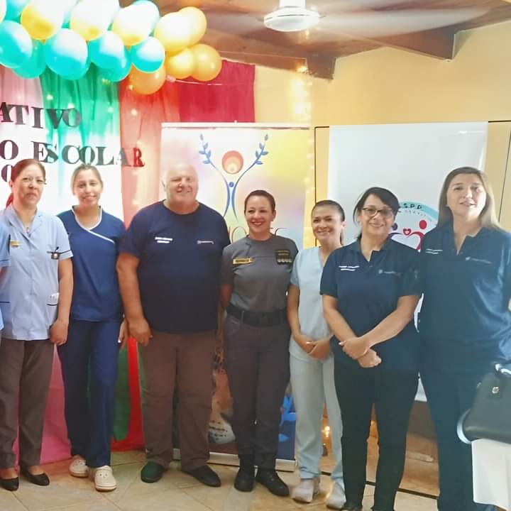 SPPMISIONES's tweet photo. Se realizó un Importante operativo de salud en la Unidad Penal II de Oberá, para el ingreso escolar de hijos y nietos del personal penitenciario activo y retirado. Se ofrecieron servicios de atención médica general, control de peso y talla, vacunación, electrocardiograma. https://t.co/PntljnM30E