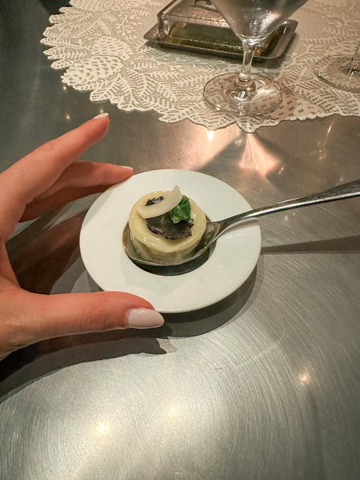 Cancellations happen!   Shout out to the gentleman who sent the full 💌 for the missed sleepover, booked