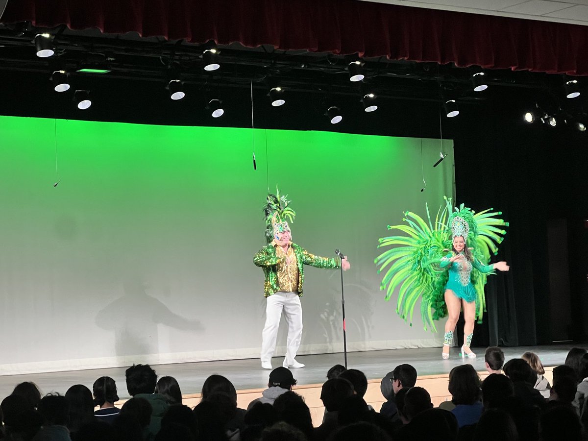 Dr. Monica Schroeder, pHCLE, NIU & DePaul alumna tweet media