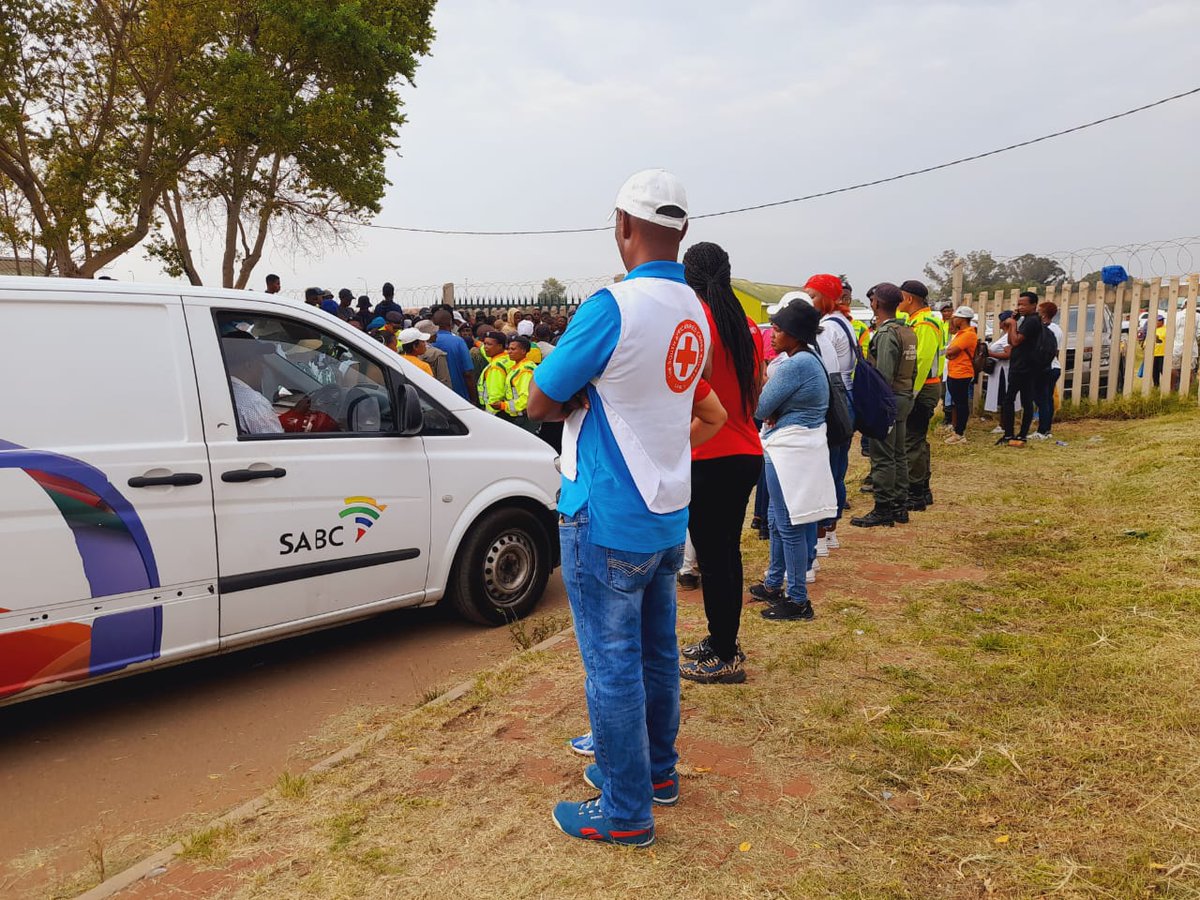 Today, volunteers in SARCS Vanderbijlpark and Vereeniging are currently disseminating the work and the services that SARCS gives to vulnerable communities amd members of society during the Human Rights Day commemoration in Sharpeville.