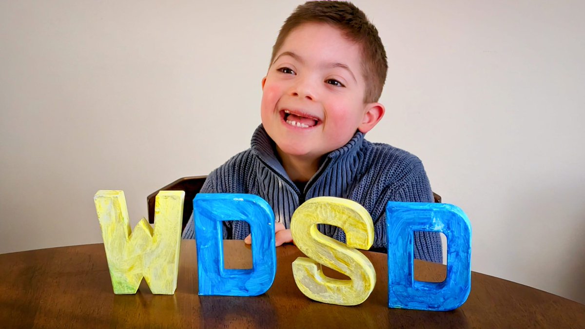 Happy #WorldDownSyndromeDay!

There's so many misconceptions about people with DS so if you do one thing today, take the time to learn about folks with DS, check the hashtag above & #AssumeThatICan too

Don't just do it for me, do it for Charlie 💙💛