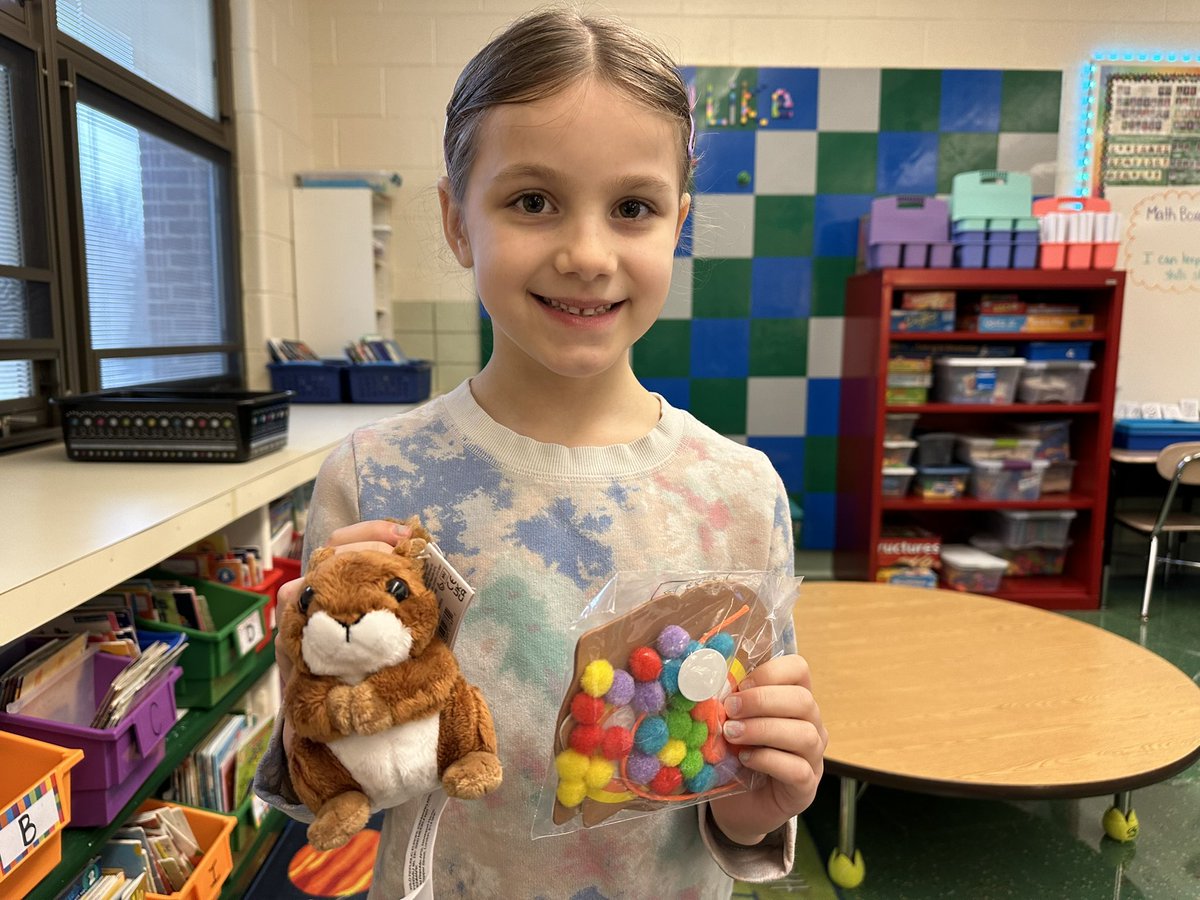 Amy Artl (@nfmrsartl) on Twitter photo Chapter 12 trivia winners received a super cute stuffed squirrel donated by <a href="/Wild_Republic/">Wild Republic</a> Will they name it Stumpy, Top, Bottom, or Sparrow? They also got an owl craft in honor of Augustina #nfosob #NFSquirePride Chapter 12 trivia winners received a super cute stuffed squirrel donated by <a href="/Wild_Republic/">Wild Republic</a> Will they name it Stumpy, Top, Bottom, or Sparrow? They also got an owl craft in honor of Augustina #nfosob #NFSquirePride
