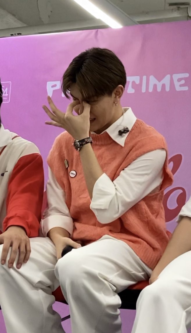 sunset_tty's tweet image. เพลงแมสแล้ว พี่ซับน้ำตา

#PRIMETIMEth 
#ถ้าเขาไม่ดียังมีพามทาม
#PrimeTimeBackToMe 
#PrimeTime_ถ้าเขาไม่ดี