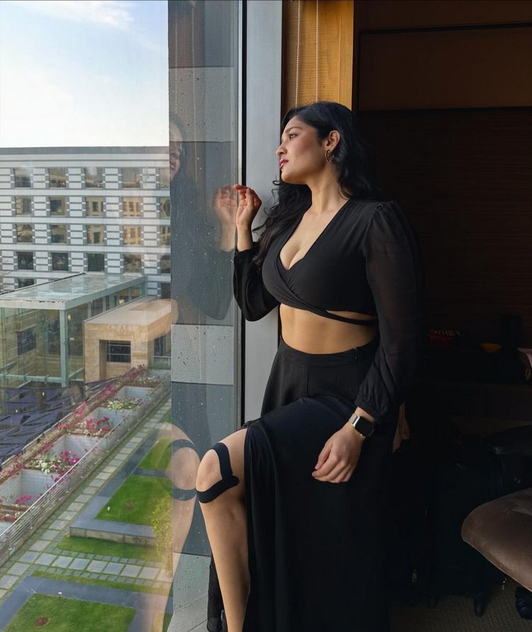 GJMqgCQXgAAdOSX?format=jpg&name=900x900