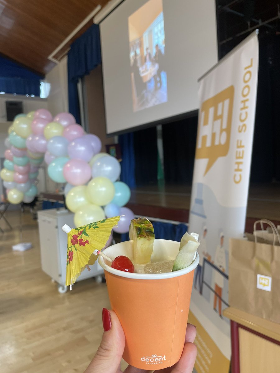What a lovely treat this afternoon. Enjoying a mocktail from our young people who have worked with @Hub_Internation 🍹 Celebrating all their hard work this term exploring the hospitality industry 😍😎