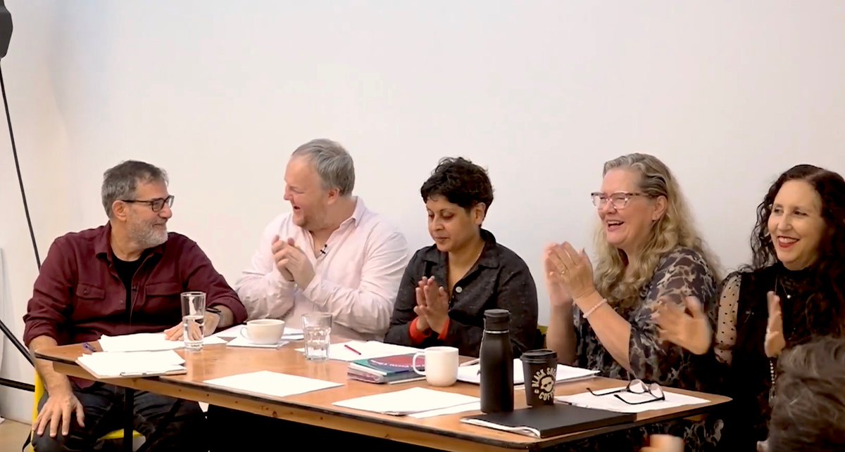 Now episode #194 of PoemTalk—a discussion of two poems by Veronica Forrest-Thomson with Iain Morrison, Anthony Capildeo, Laynie Browne and Lee Ann Brown. The episode was recorded before a live audience at Fruitmarket Arts Center in Edinburgh. jacket2.org/podcasts/hack-…