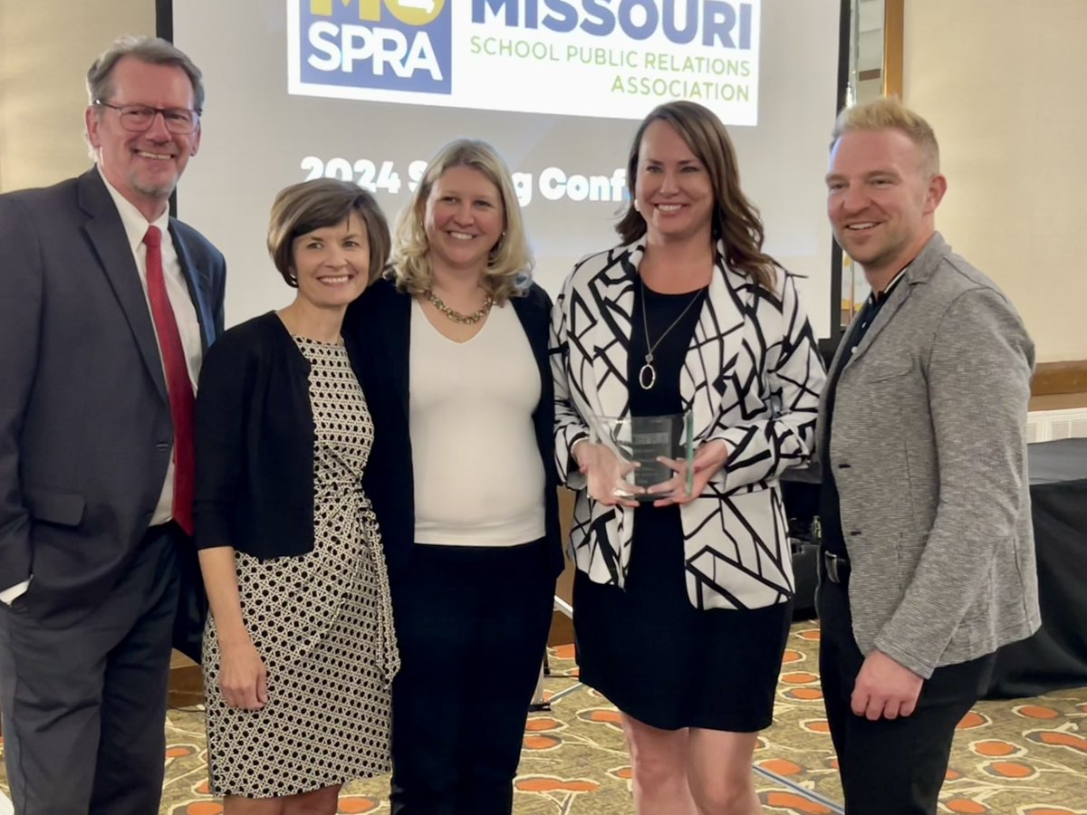 Lana Snodgras #SchoolPR tweet media