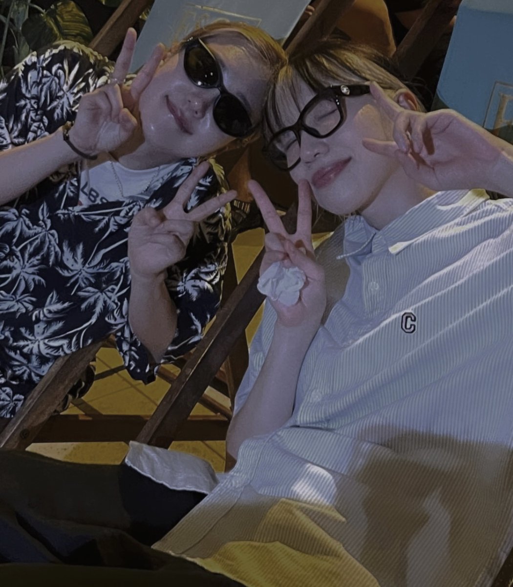 ⠀
✿    생일 축하해 !   ♡ 
❪  O321  ❫    ╱    <a href="/crescxntsuki/">NE❍ZUKi.ᐟ</a> 

𓋜 to the sweetest and most loving, the yeni to my bada, hbd! your heart’s one of the kindest that i’ve ever crossed paths with; your existence is a gift — 당신의 바다야 항상 당신을 위해 여기에 있을 것입니다. 
⠀