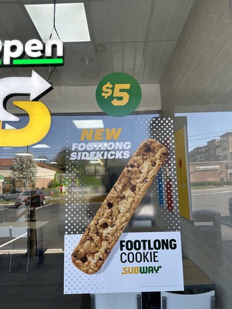 Chris Bakke tweet media