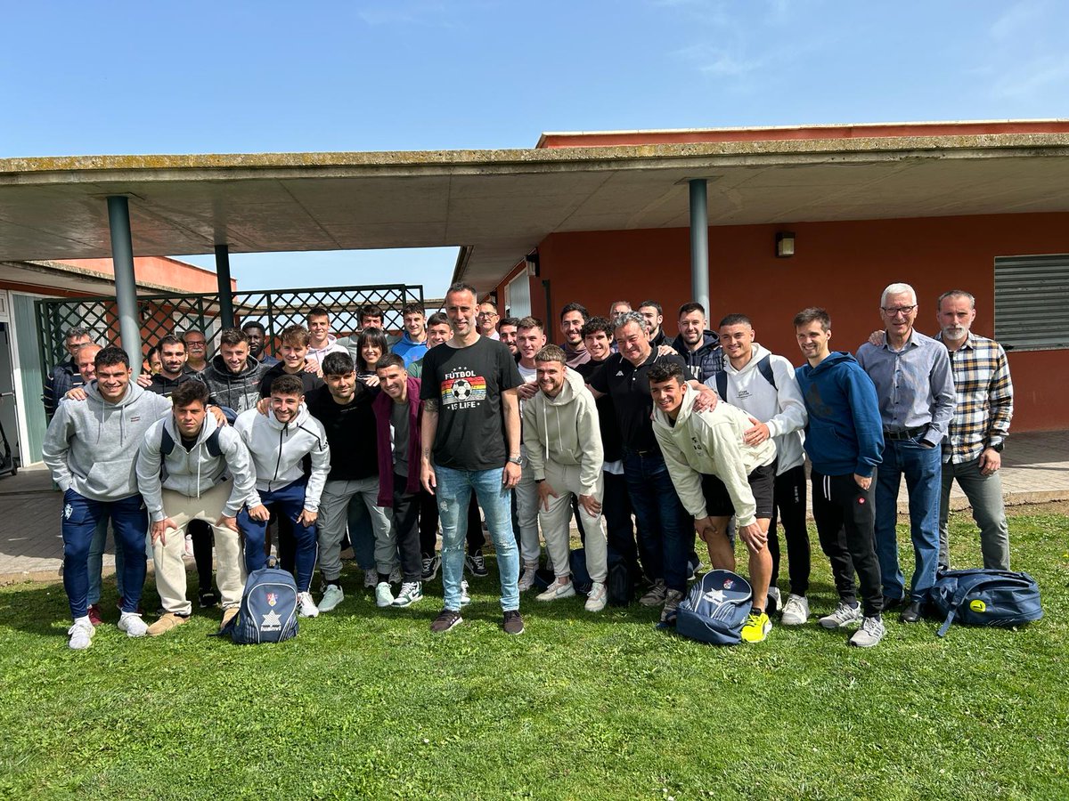 CD Calahorra tweet media