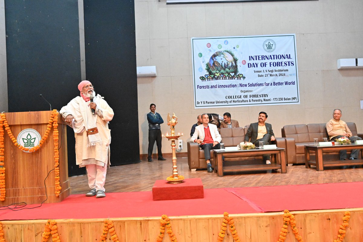 Profrschandelhp's tweet photo. Noted environmentalist PadamBhushan Dr Anil Joshi @AnilPjoshi called for becoming sensitive towards mountain ecology in planning scientific pursuits during #WorldForestryDay celebrations at @nauniuniversity. Committed to conserve our forest wealth for future generations. https://t.co/hePN6YlNTk