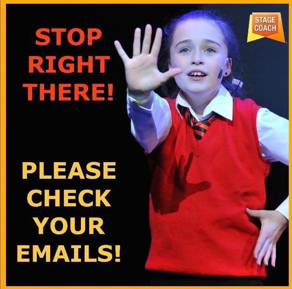 🌟Attention Main Stages Families🌟 Please check your emails as we have sent out some important information about our shows this weekend and details of a drop in zoom session with Laura this evening to answer any questions ahead of the weekend! We can’t wait to see you all!