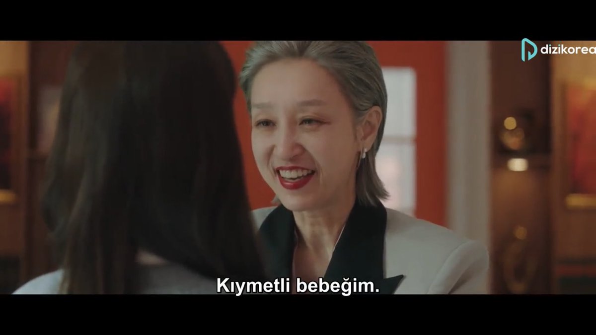 eyvahlarrolsun's tweet photo. her şey bu kadının yüzünden aq yüz verdiği torununa bak #PyramidGameEp8 https://t.co/xhtWd1QRkM