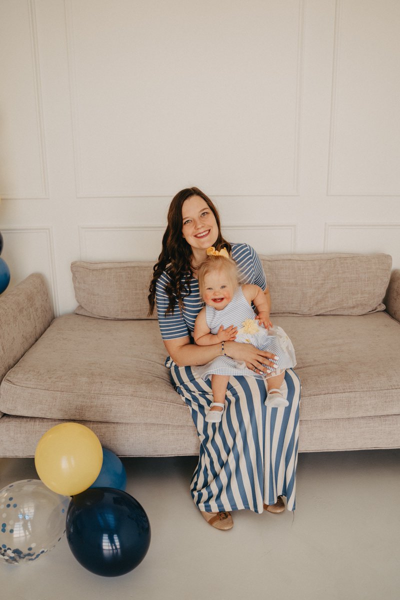 AmazonAzure's tweet photo. Please share!

CHARITY STREAM STARTING NOW to support DSDN and celebrate our sweet Izzy! 

We have BIG goals!
We have shenanigans. 
We have nasty food. 
We have TORTURE. 

And if you can’t join us, we have a link ����
https://t.co/bnkvrkKLk9 https://t.co/Mjlk59mZ0y