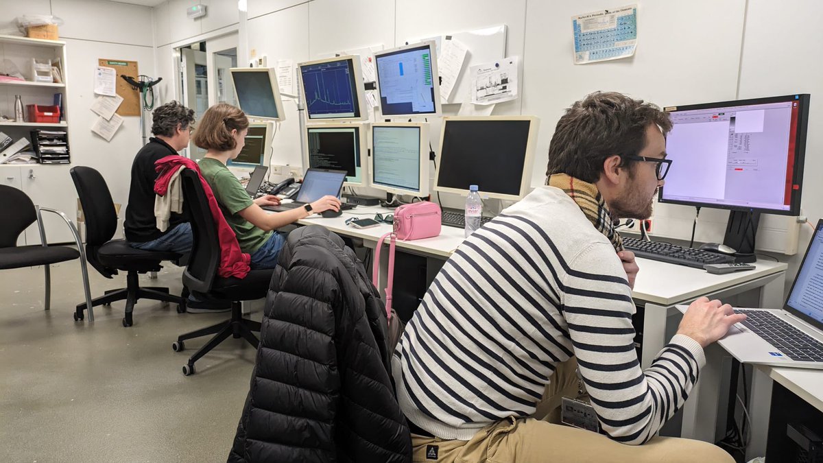 Hard work at Alba Synchrotron, a lot of interesting new data to analyze !! With @C_MASQUELIER @nbagrationi and François