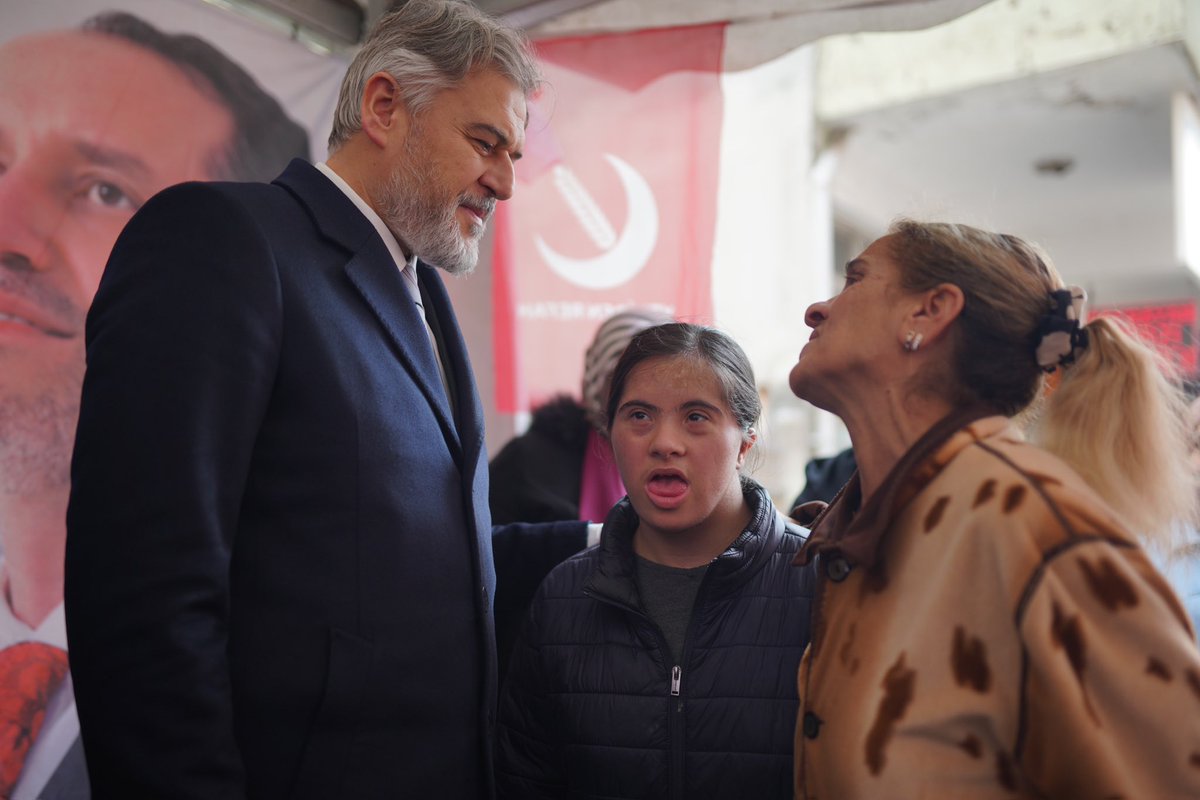 Bugün, 21 Mart Down Sendromu Farkındalık Günü. 

Dünyaya kattıkları +1 değerle gönlümüzde hep farklı yeri olan down sendromlu çocuklarımızı çok seviyoruz. 

Engelsiz bir İstanbul, engelli vatandaşlarımızın, evlatlarımızın kendilerini en rahat hissettiği bir İstanbul ile mümkün.…