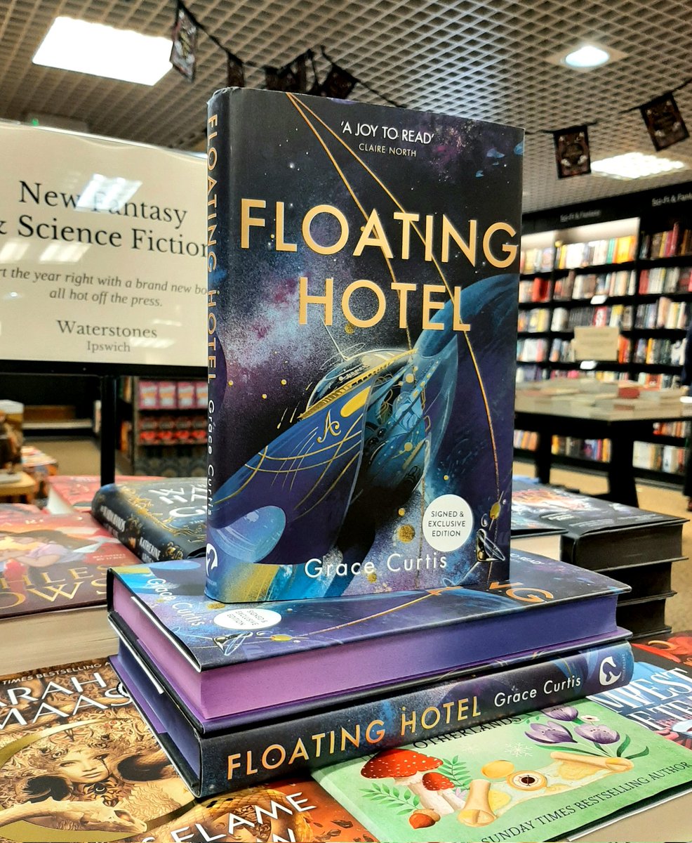IpswichSFF's tweet photo. Out today, Floating Hotel by @GracinhaWrites!

A charming and beautifully written tale of found-family in space, set on board an interstellar hotel.

It's multilayered and wonderfully human, perfect for Becky Chambers and Anne Leckie! https://t.co/7JQ0PlqeCS